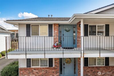 223 Judson St. Aly #201, Lynden, WA 98264