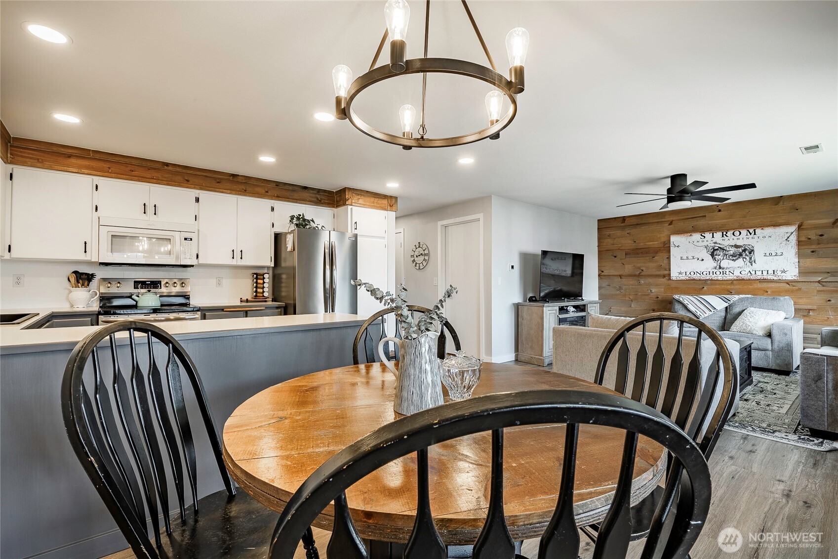 223 Judson St. Aly #201, Lynden, WA 98264