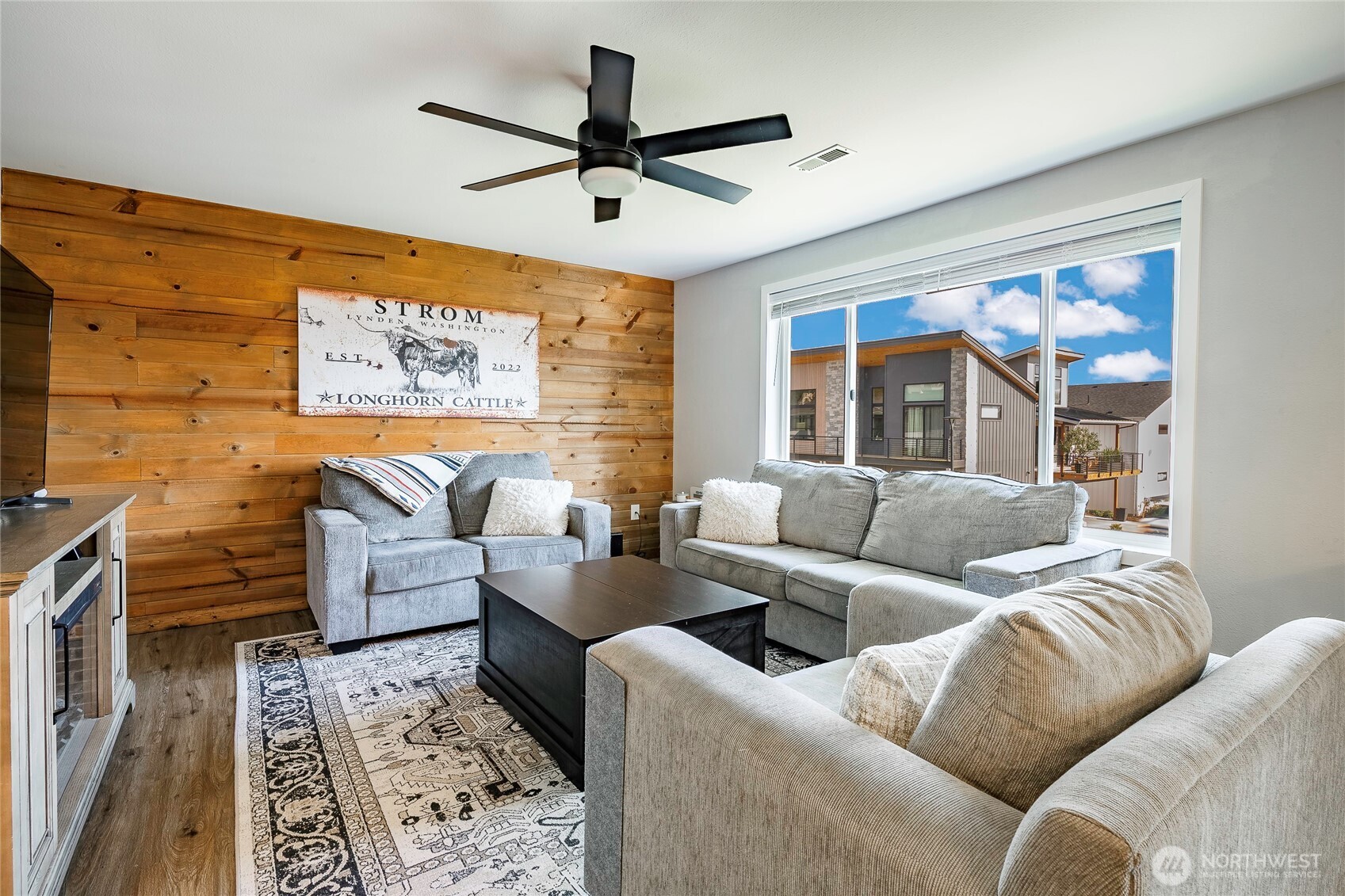 223 Judson St. Aly #201, Lynden, WA 98264