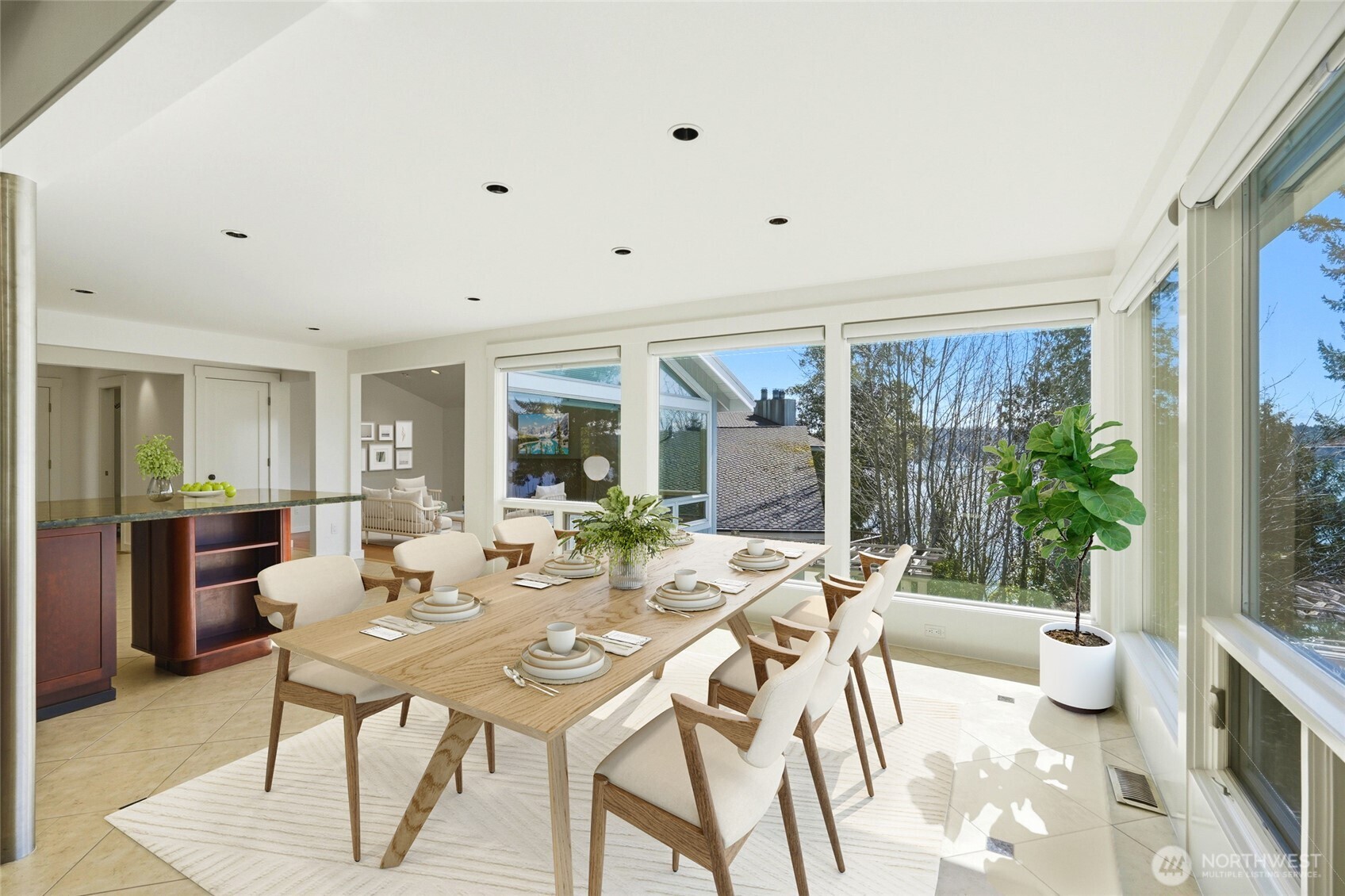 8449 W Mercer Way , Mercer Island, WA 98040-5632