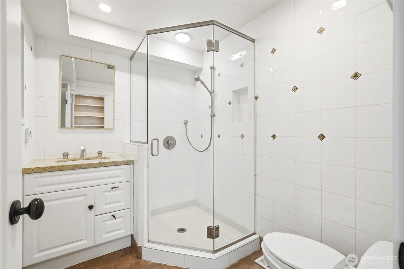 8449 W Mercer Way , Mercer Island, WA 98040-5632