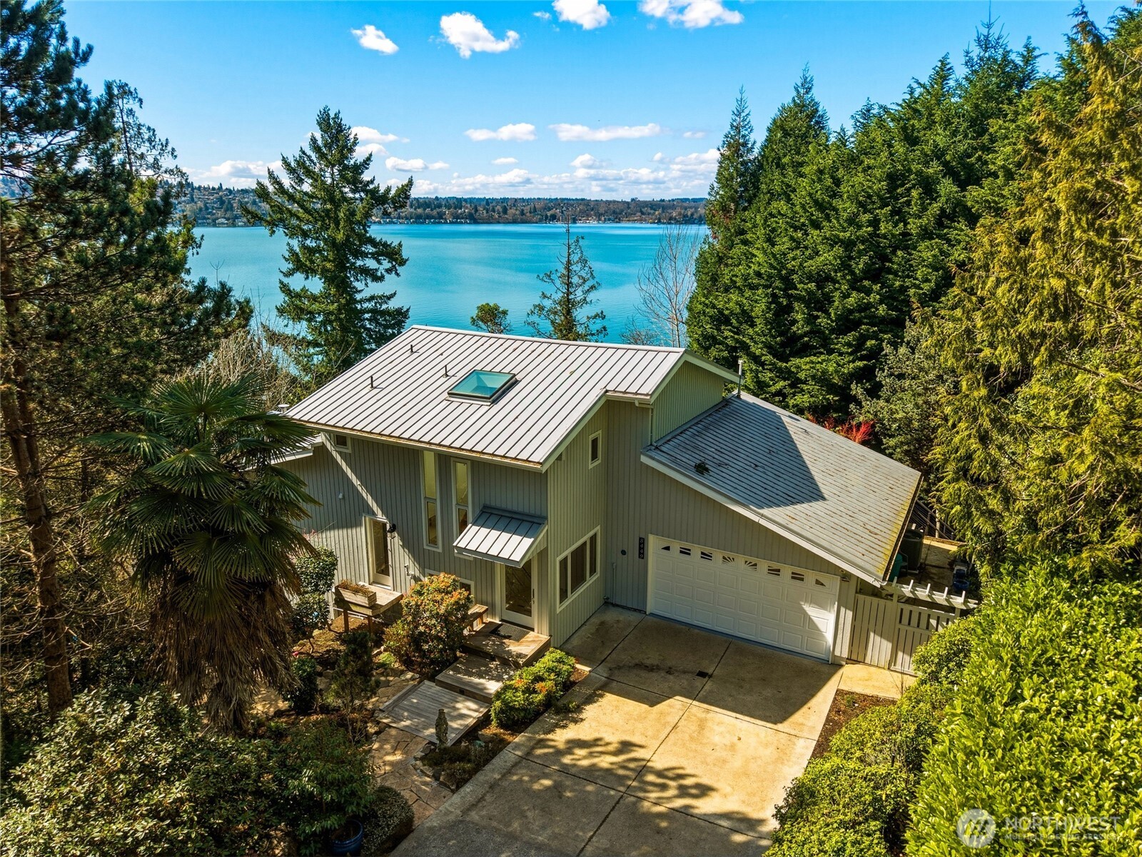 8449 W Mercer Way , Mercer Island, WA 98040-5632