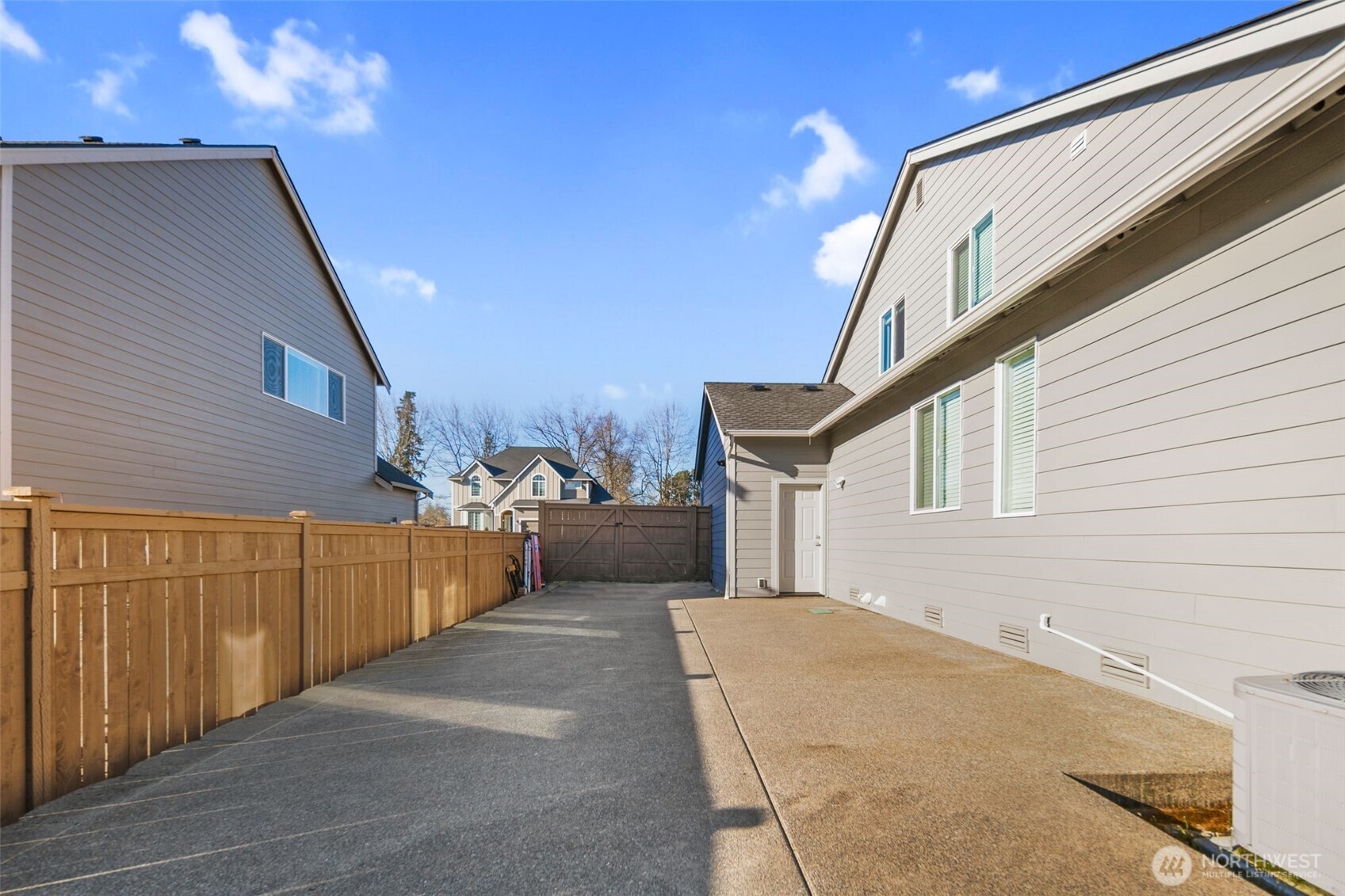 22808 72nd Street E, Buckley, WA 98321