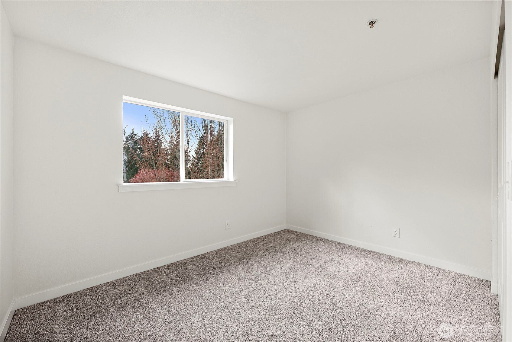 3939 10th Street SE #G4, Puyallup, WA 98374