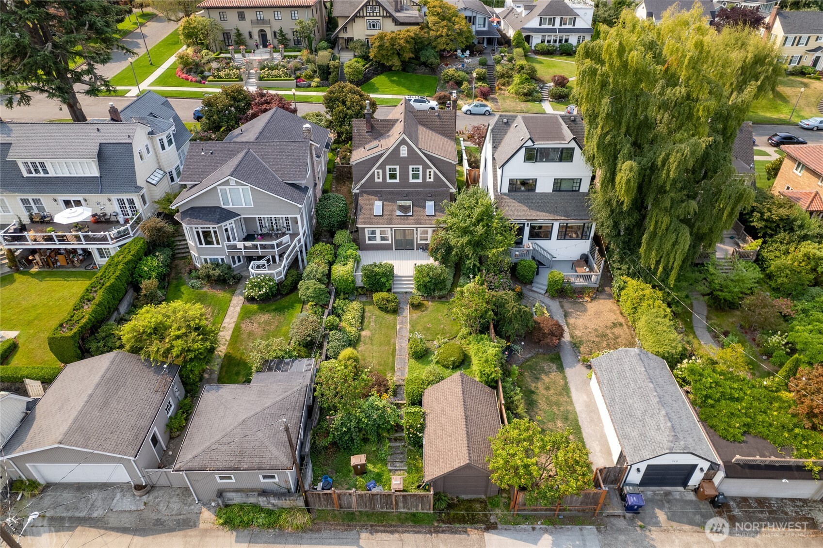 709 N C Street , Tacoma, WA 98403