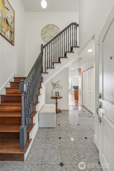 311 E Republican Street #602, Seattle, WA 98102 - Photo 3