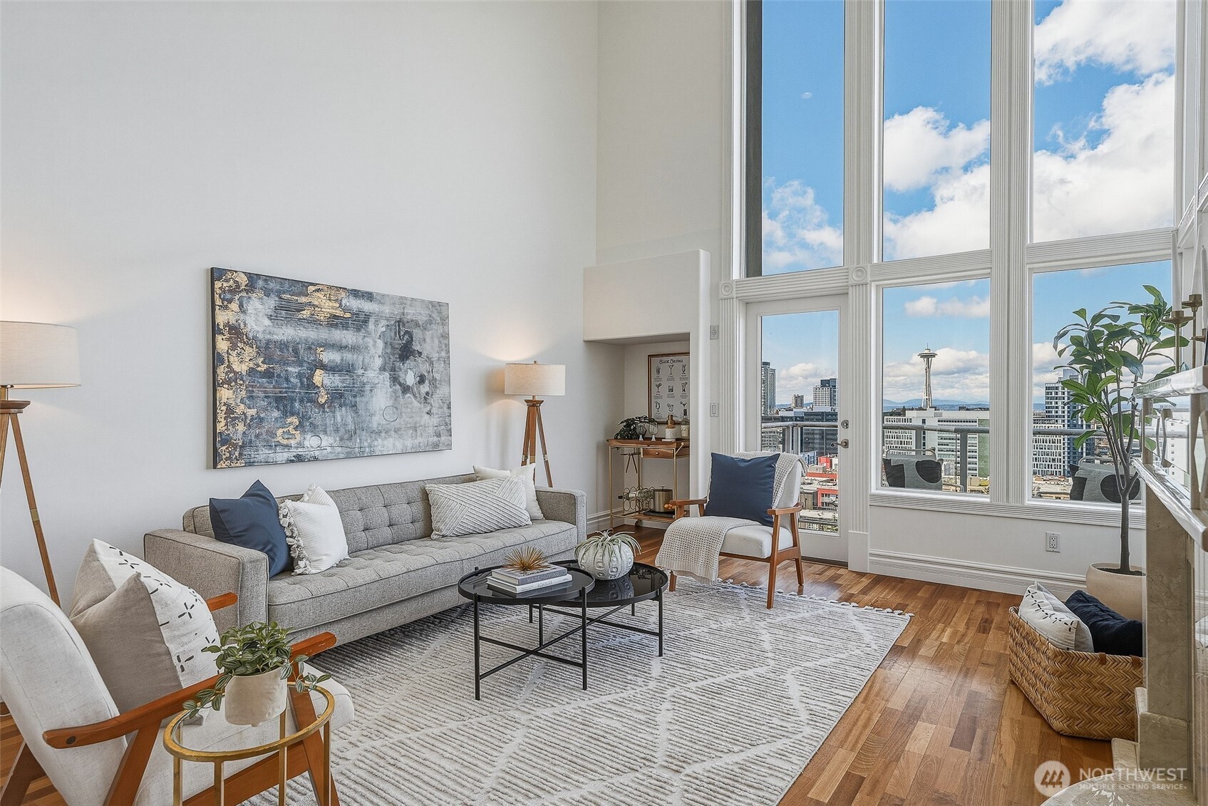 311 E Republican Street #602, Seattle, WA 98102