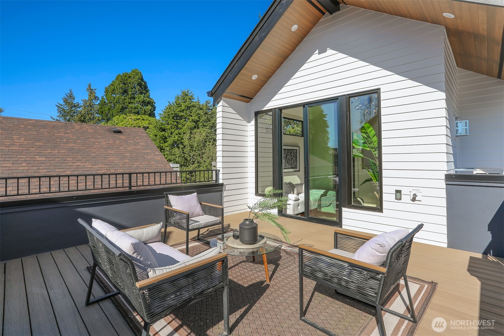 8750 13th Avenue NW #B, Seattle, WA 98117