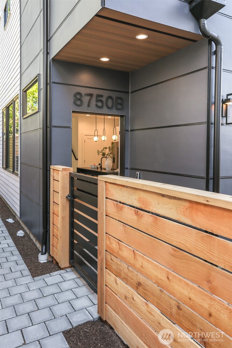 8750 13th Avenue NW #B, Seattle, WA 98117