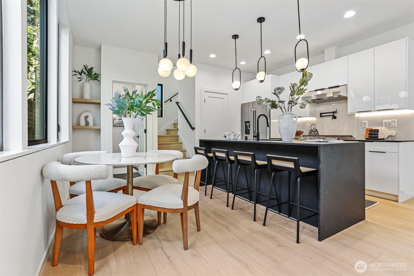 8750 13th Avenue NW #B, Seattle, WA 98117