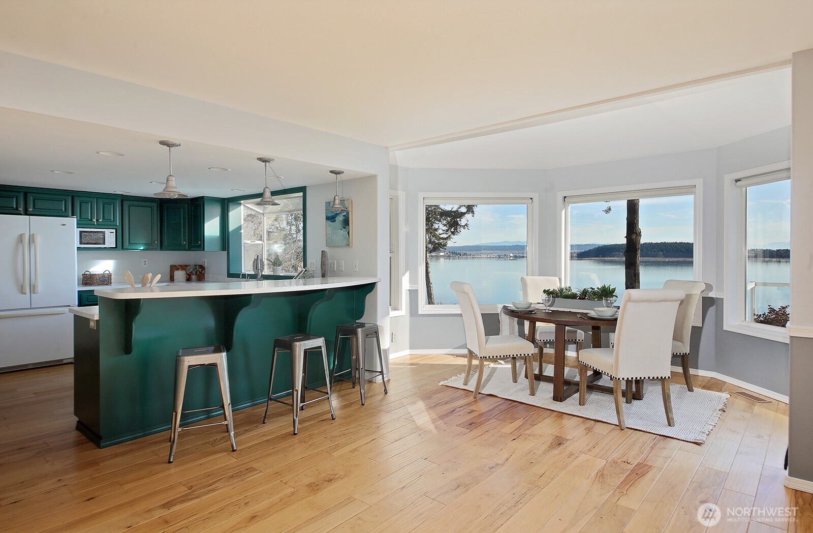 2820 SW Scenic Heights Street , Oak Harbor, WA 98277