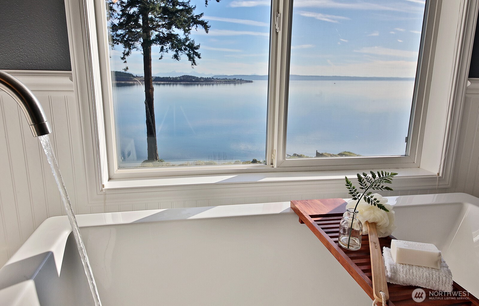 2820 SW Scenic Heights Street , Oak Harbor, WA 98277