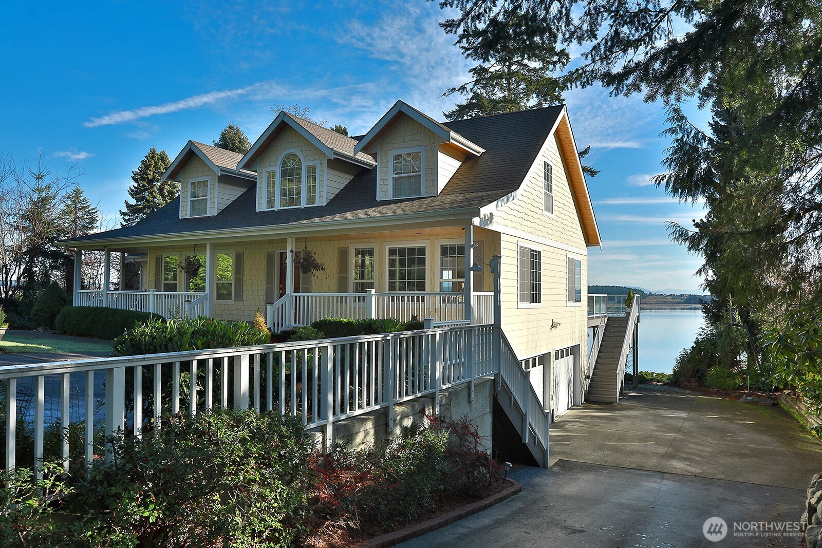 2820 SW Scenic Heights Street , Oak Harbor, WA 98277