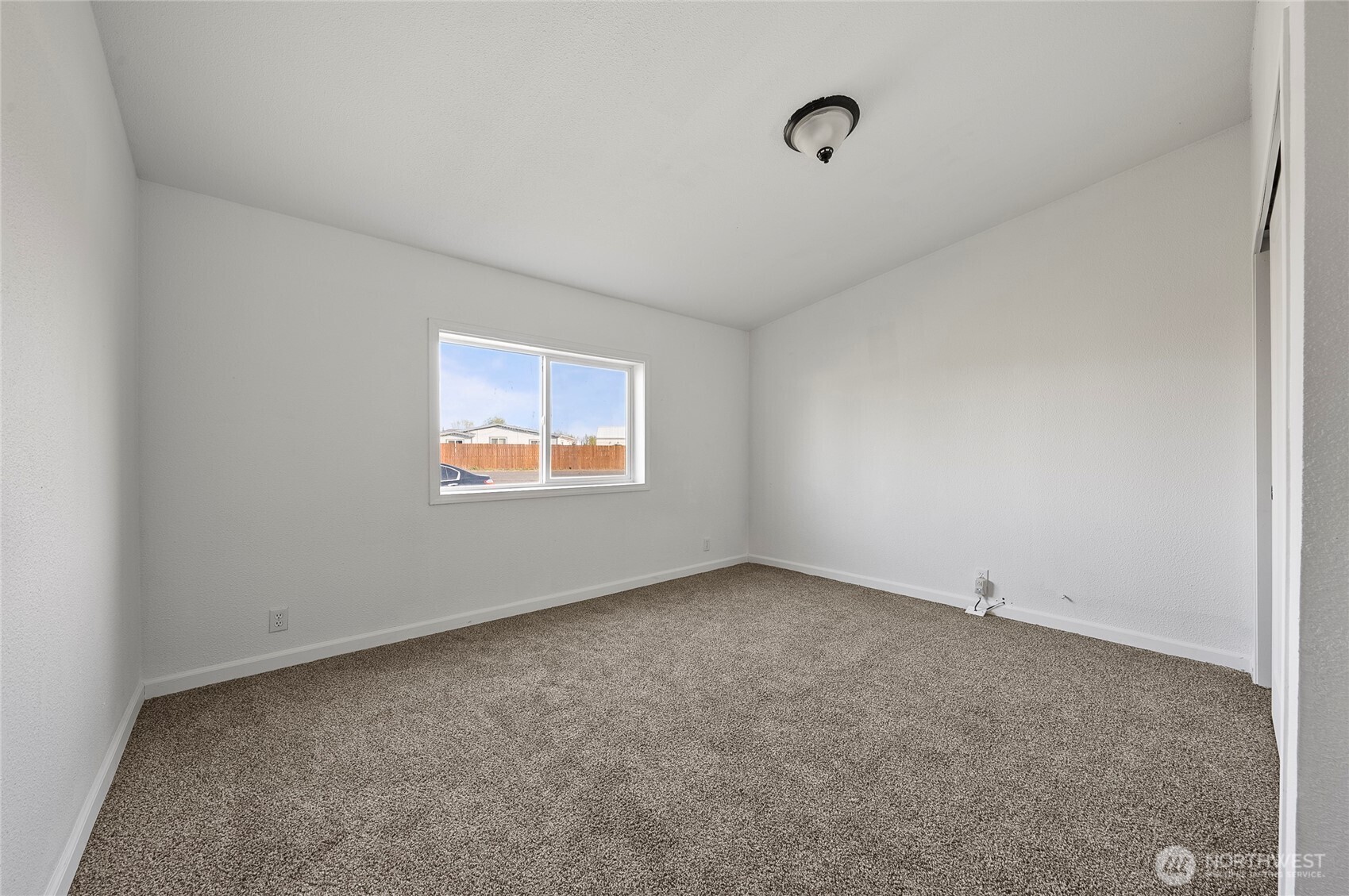 4112 Road E.9 NE, Moses Lake, WA 98837