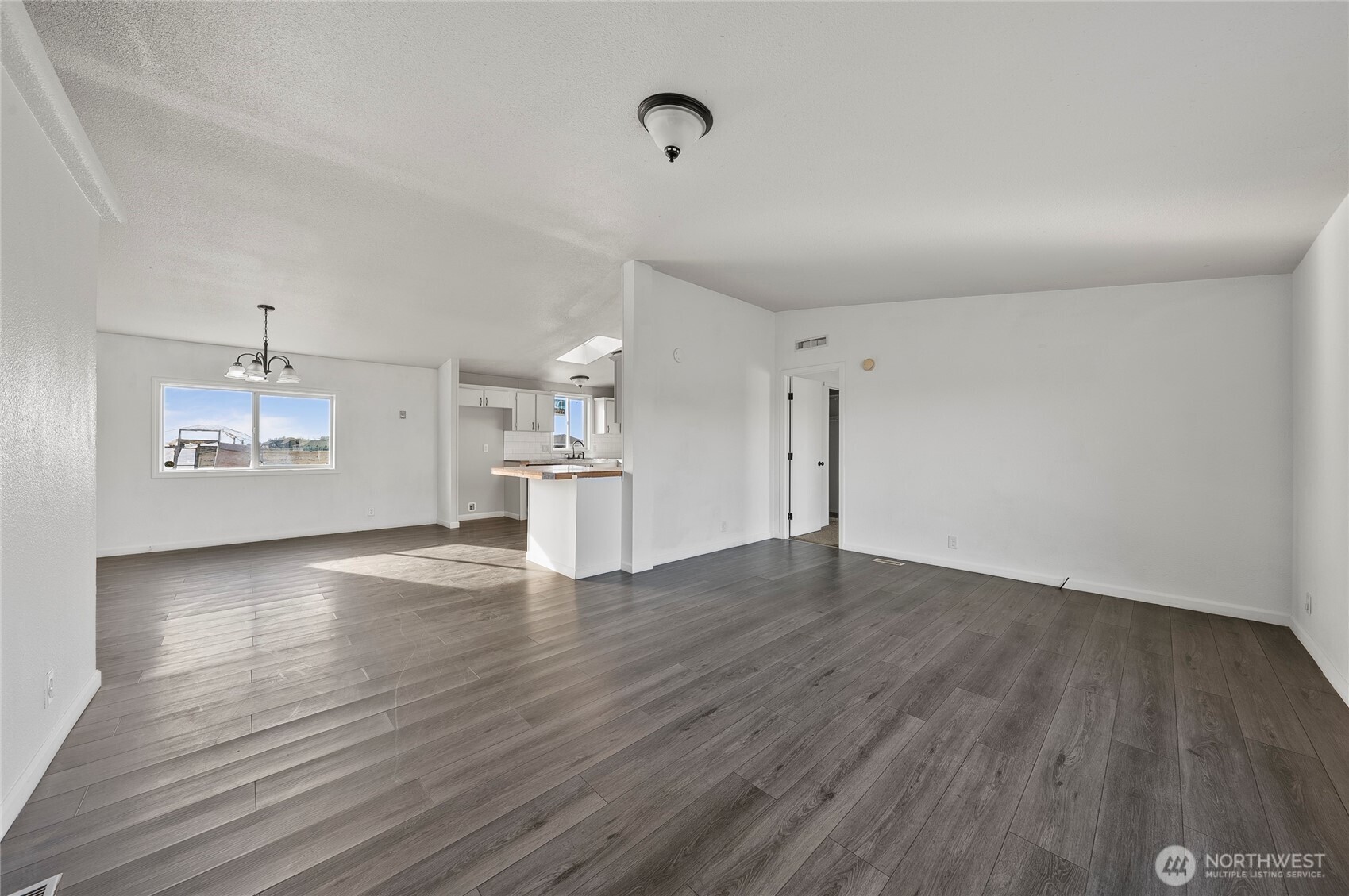 4112 Road E.9 NE, Moses Lake, WA 98837