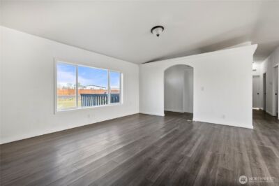 4112 Road E.9 NE, Moses Lake, WA 98837 - Photo 8