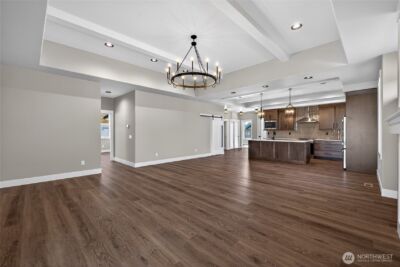 914 Racine Springs Drive , Wenatchee, WA 98801 - Photo 2