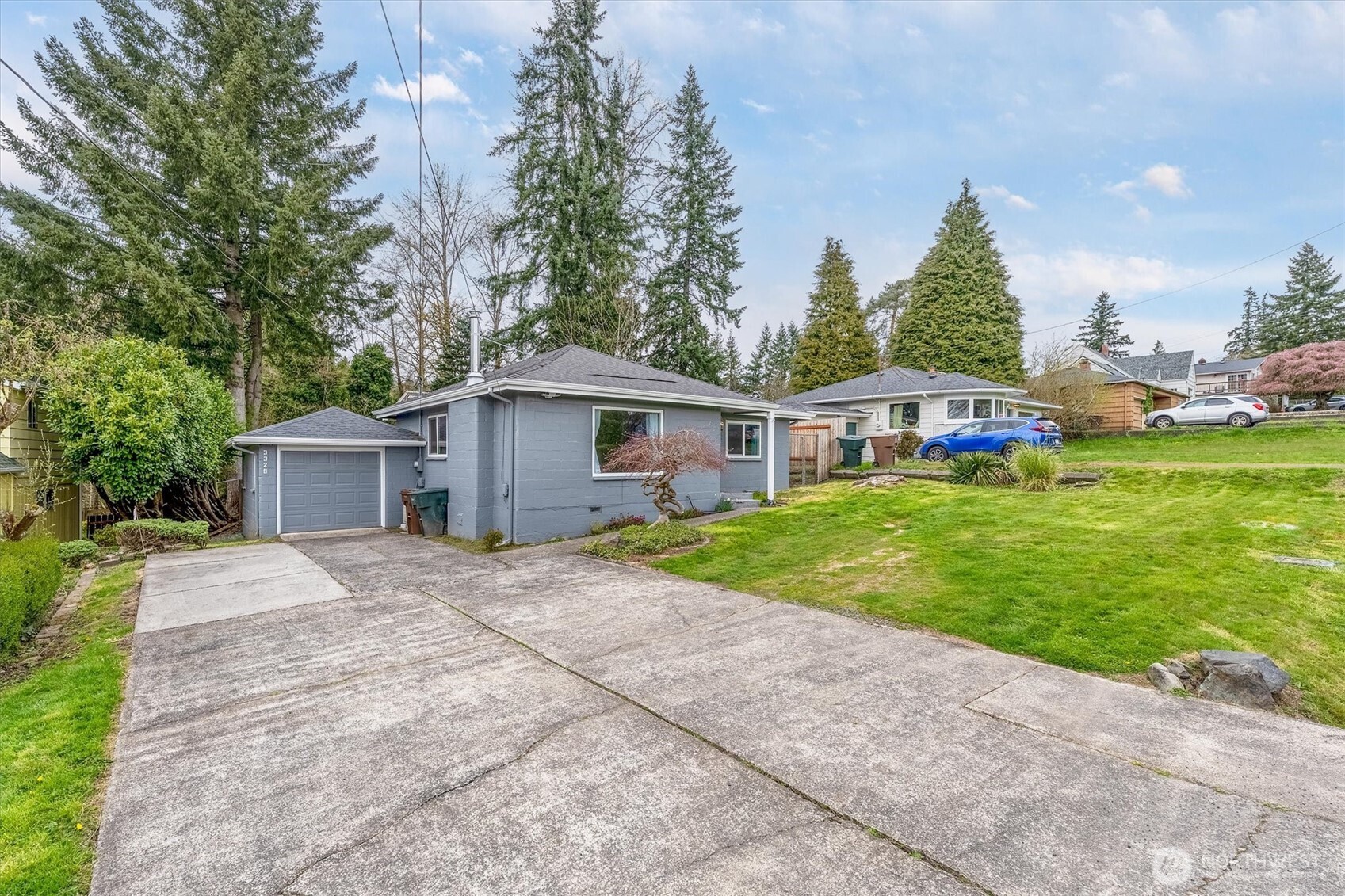 3329 Virginia Way , Longview, WA 98632