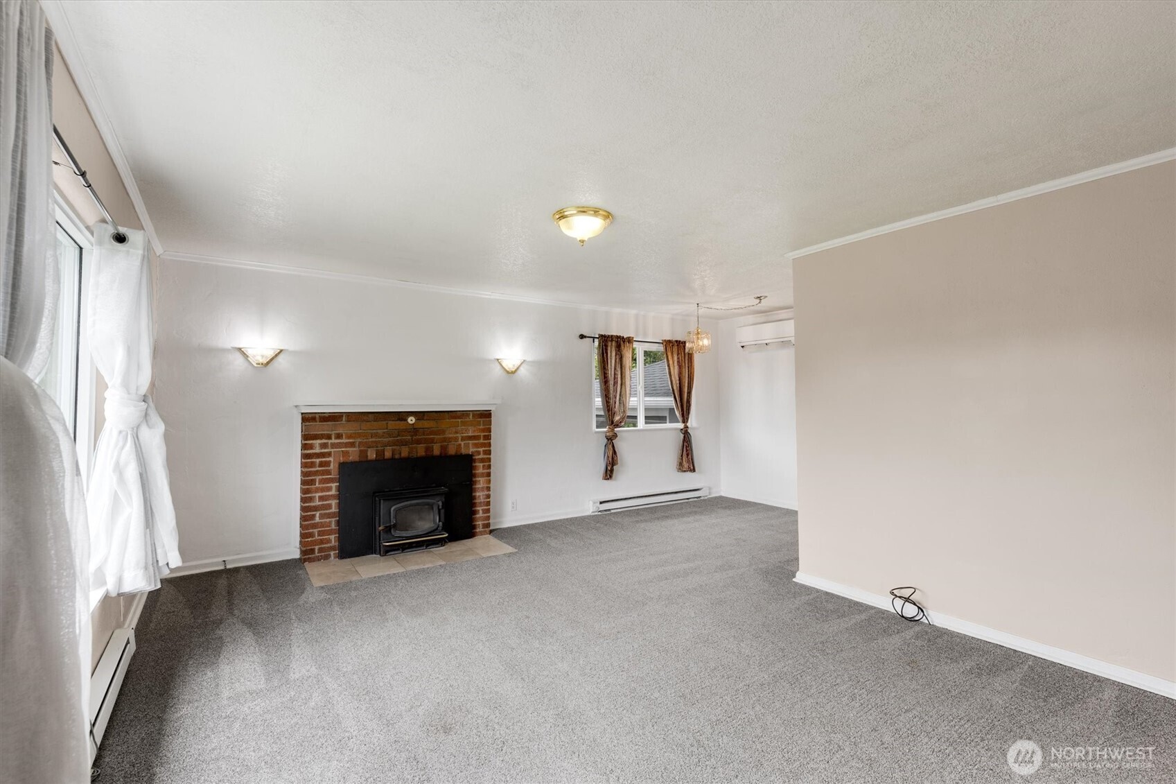 3329 Virginia Way , Longview, WA 98632