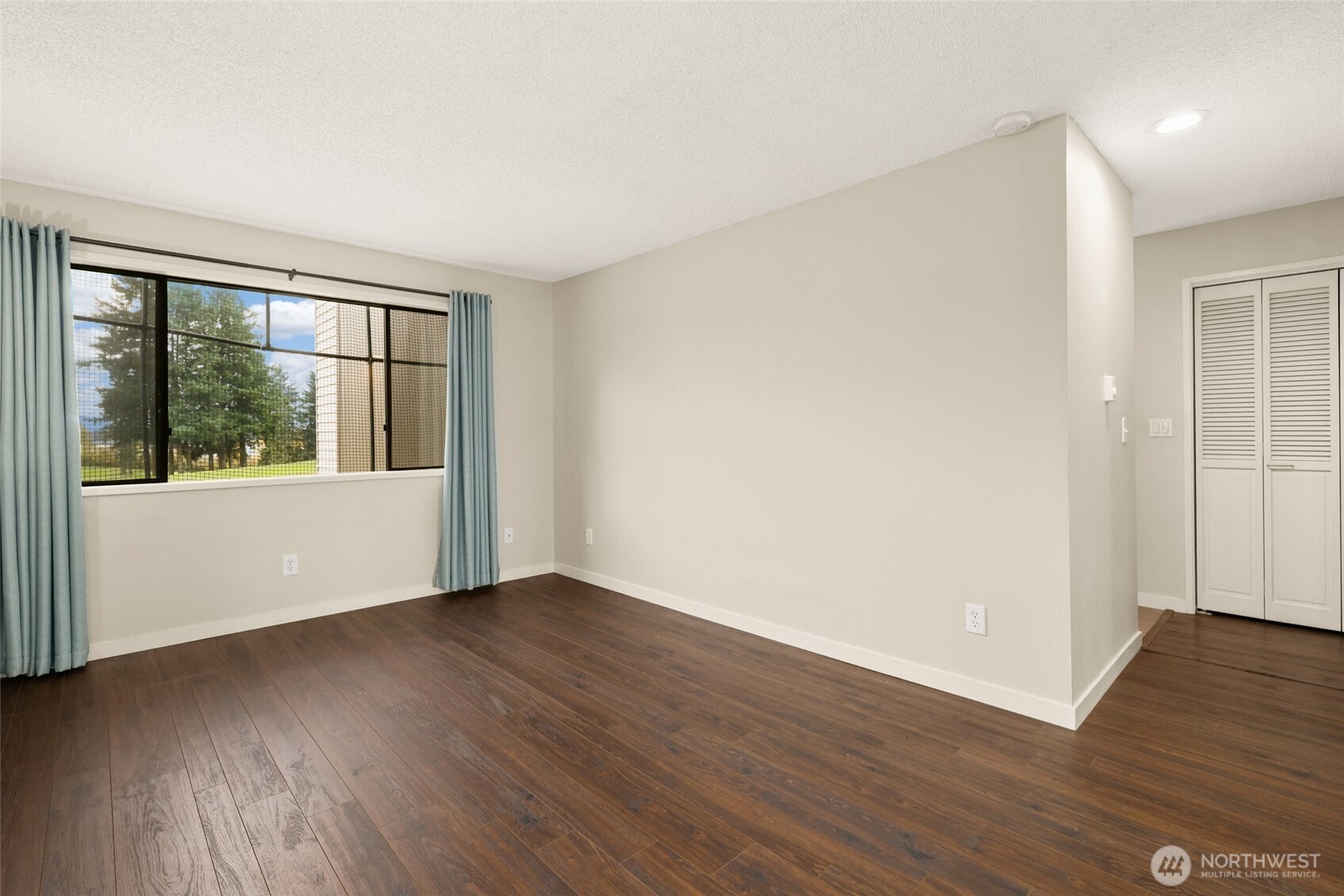 2515 S Cedar Street #308, Tacoma, WA 98405