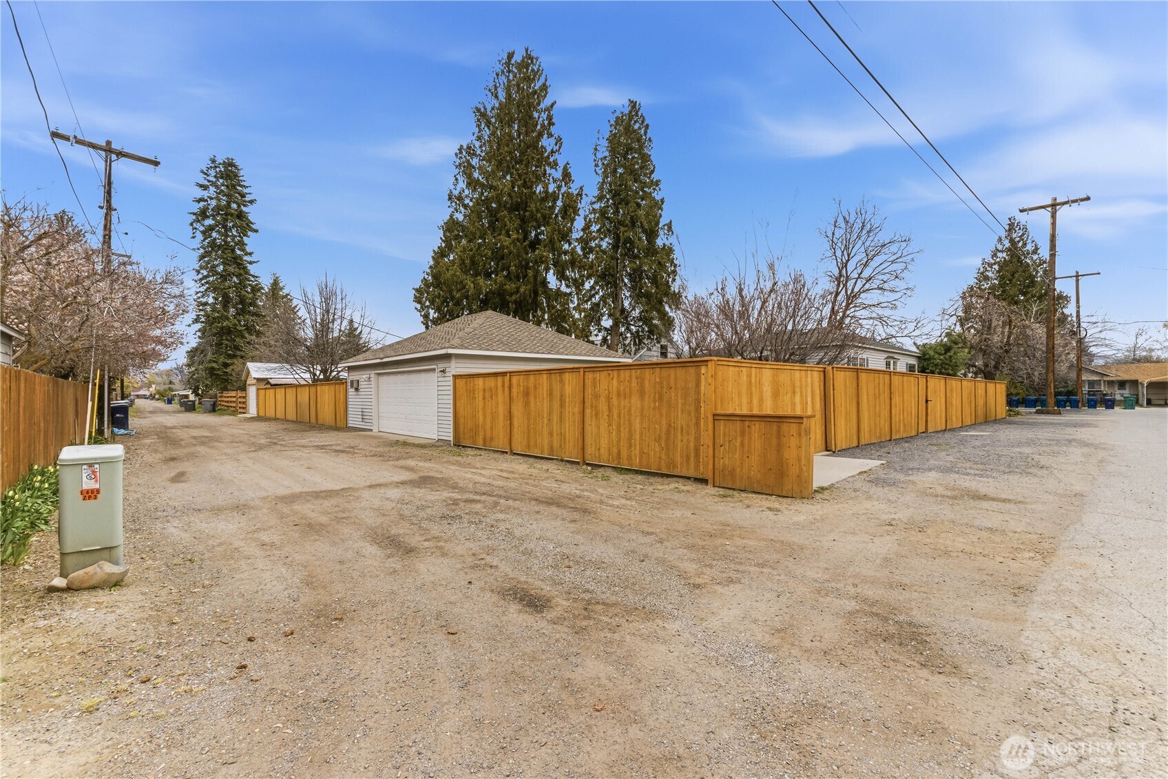 520 S Franklin Avenue , Wenatchee, WA 98801
