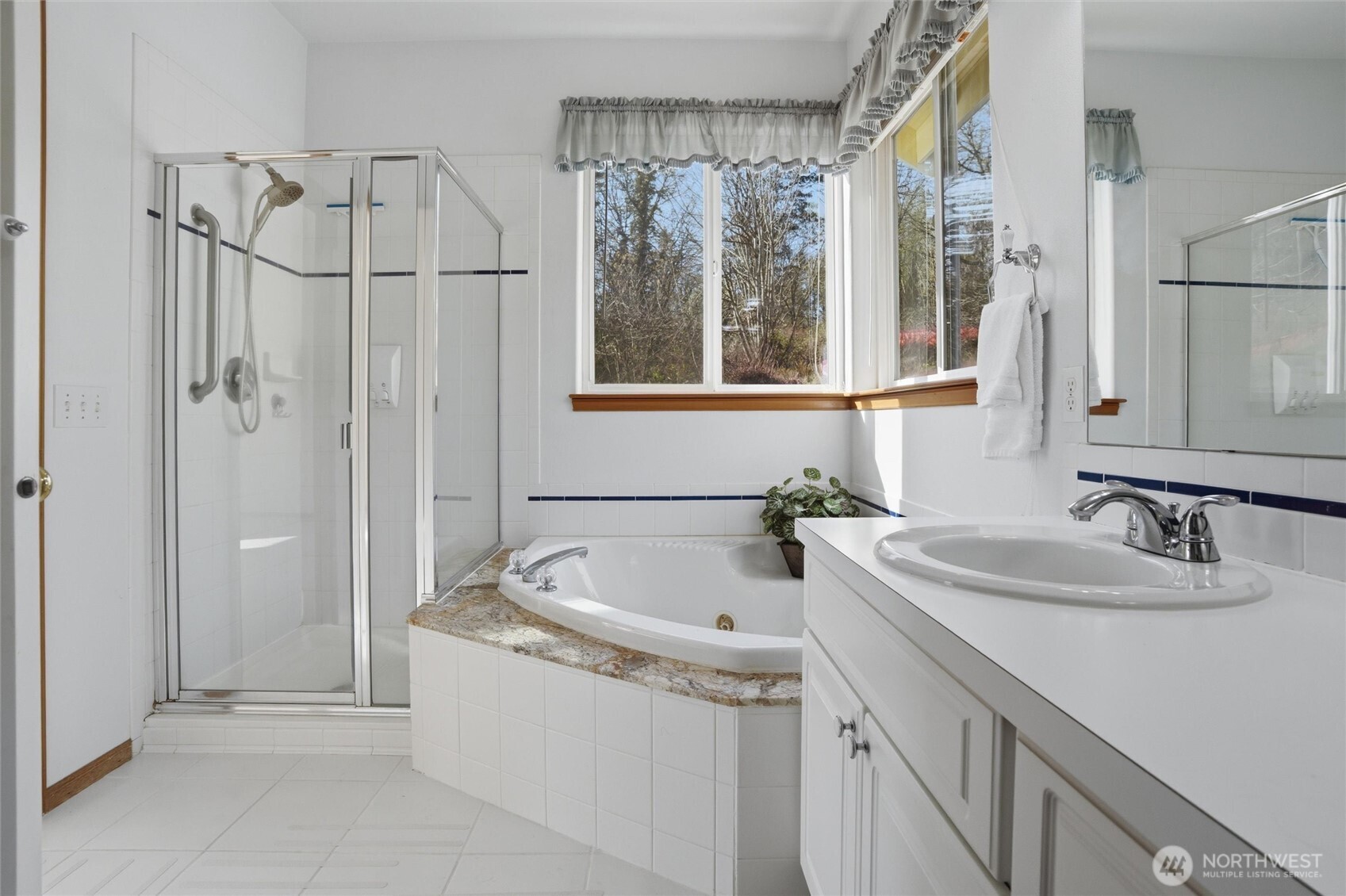 4987 Illahee Road NE, Bremerton, WA 98311