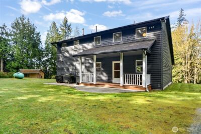 2101 Wagner Road , Camano Island, WA 98282