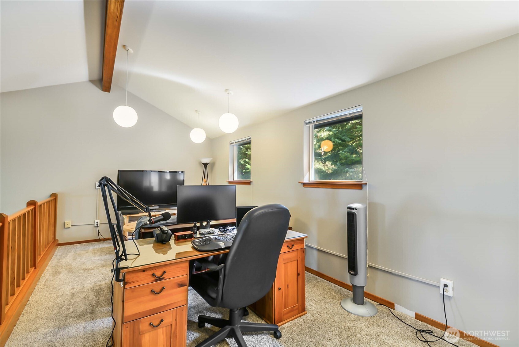 2101 Wagner Road , Camano Island, WA 98282