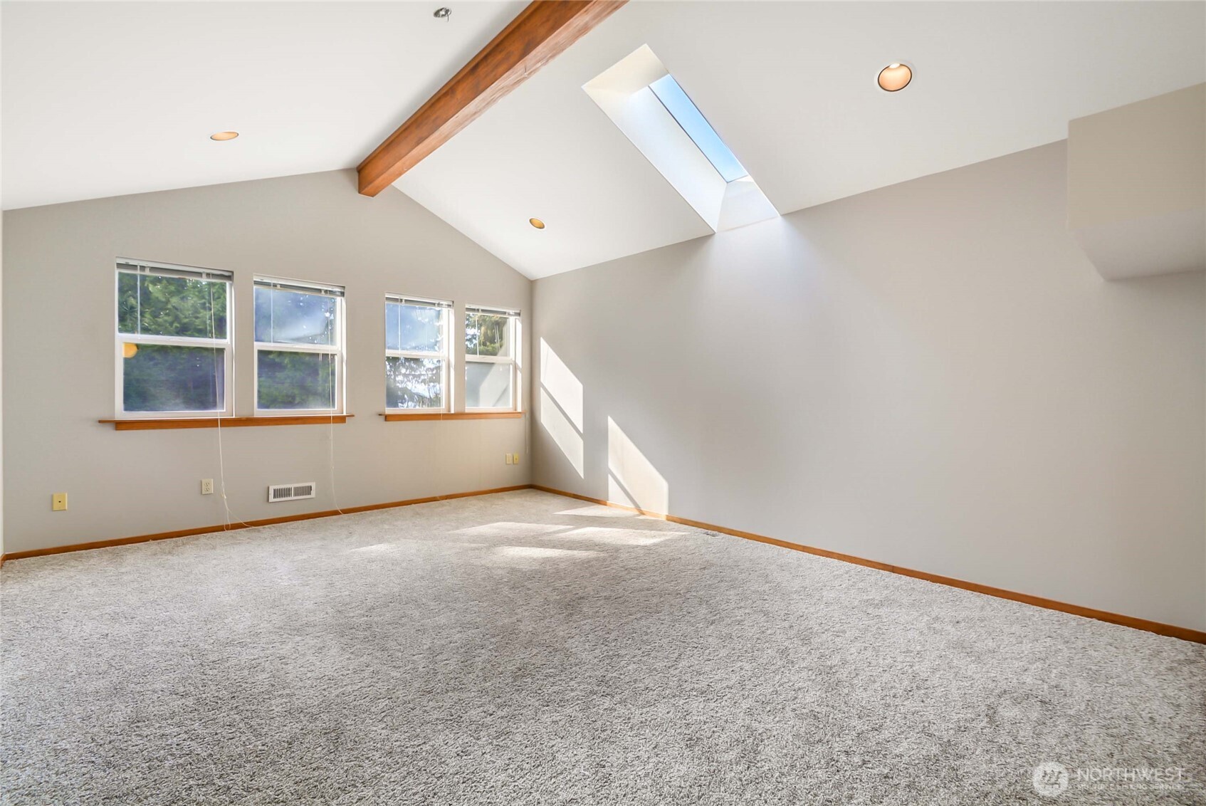 2101 Wagner Road , Camano Island, WA 98282