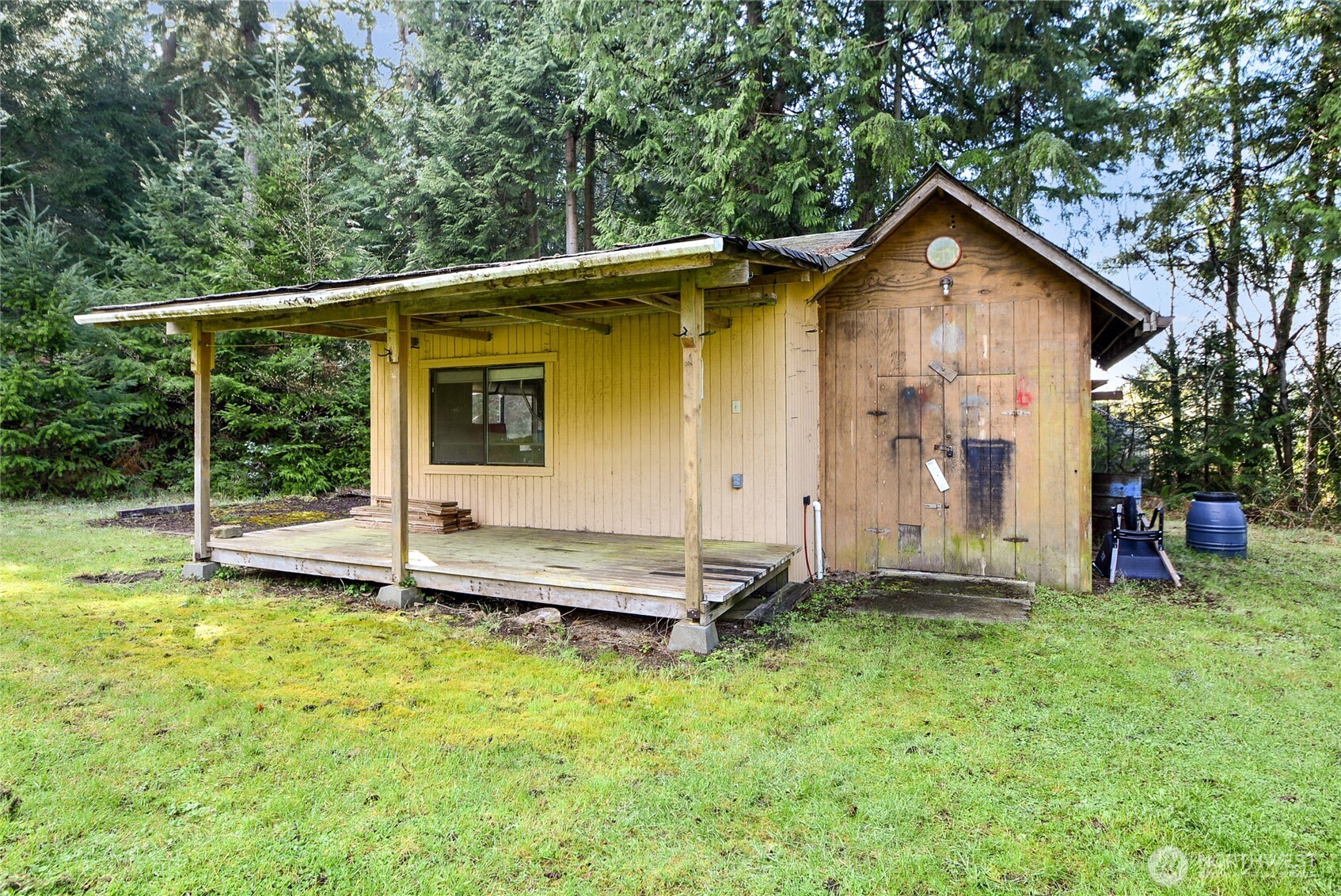 2101 Wagner Road , Camano Island, WA 98282