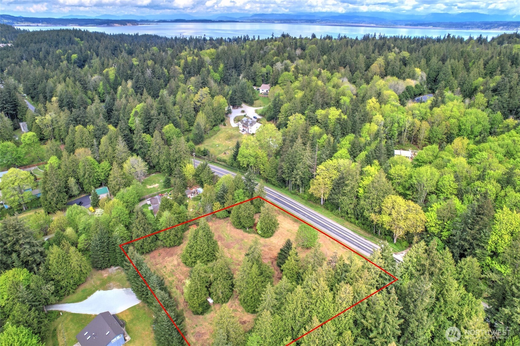 2101 Wagner Road , Camano Island, WA 98282