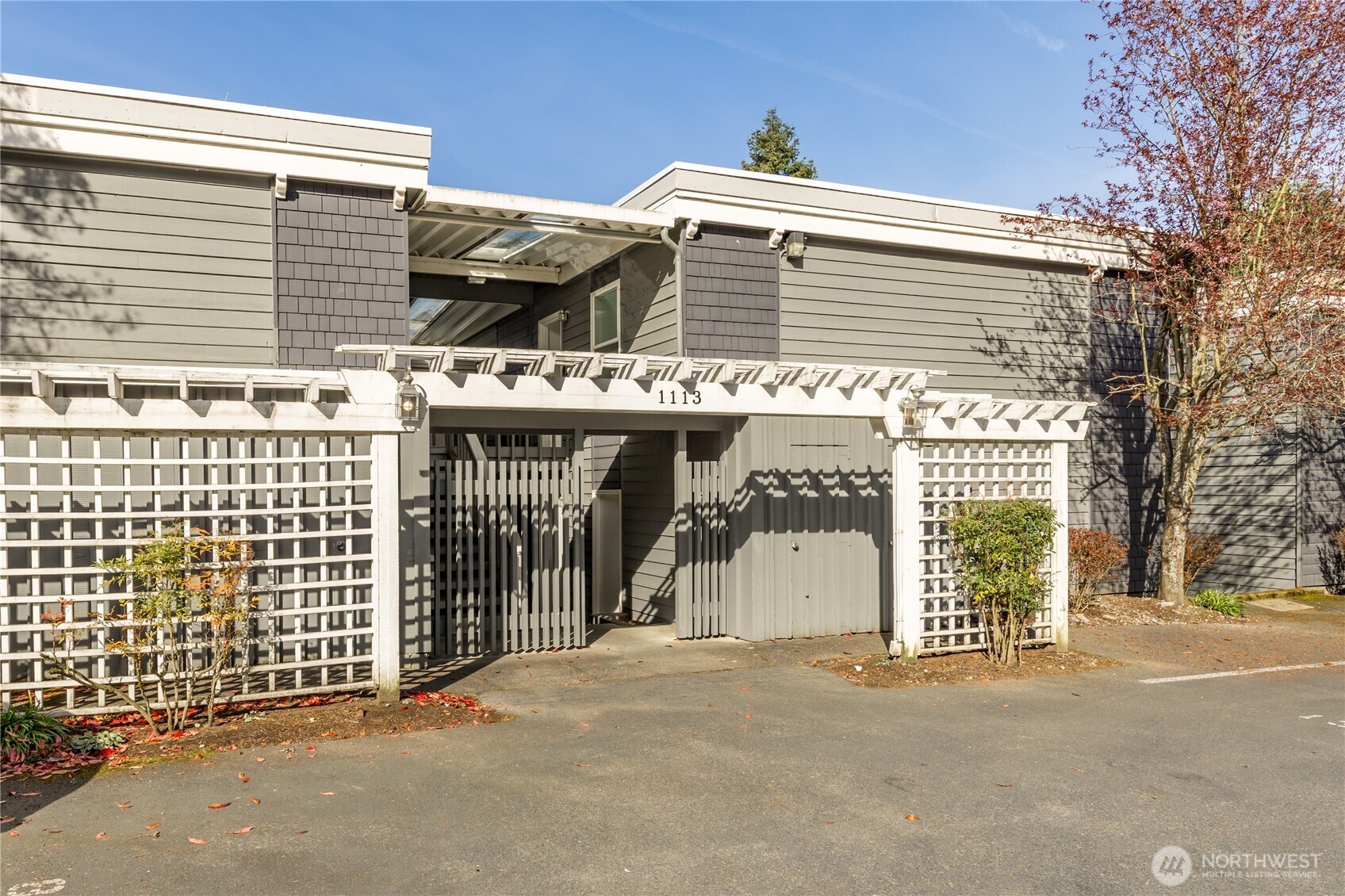 1113 Kirkland Avenue #4B, Kirkland, WA 98033
