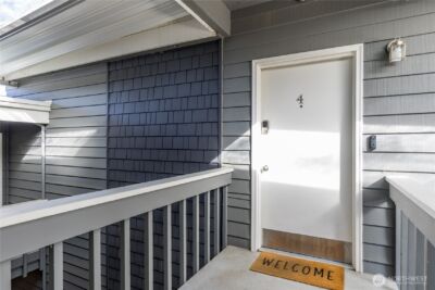 1113 Kirkland Avenue #4B, Kirkland, WA 98033 - Photo 3