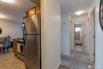 1113 Kirkland Avenue #4B, Kirkland, WA 98033 - Photo 4