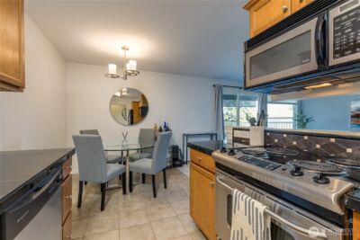 1113 Kirkland Avenue #4B, Kirkland, WA 98033 - Photo 6