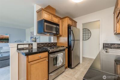 1113 Kirkland Avenue #4B, Kirkland, WA 98033 - Photo 8
