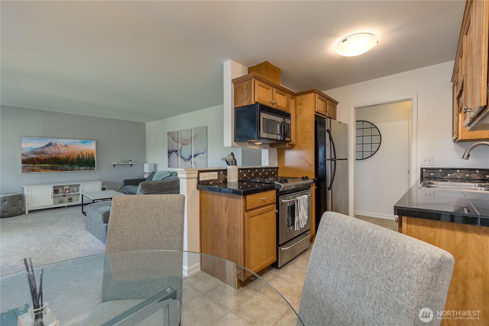 1113 Kirkland Avenue #4B, Kirkland, WA 98033
