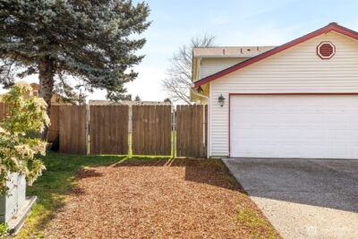 7009 NE 141st Court , Vancouver, WA 98682 - Photo 2