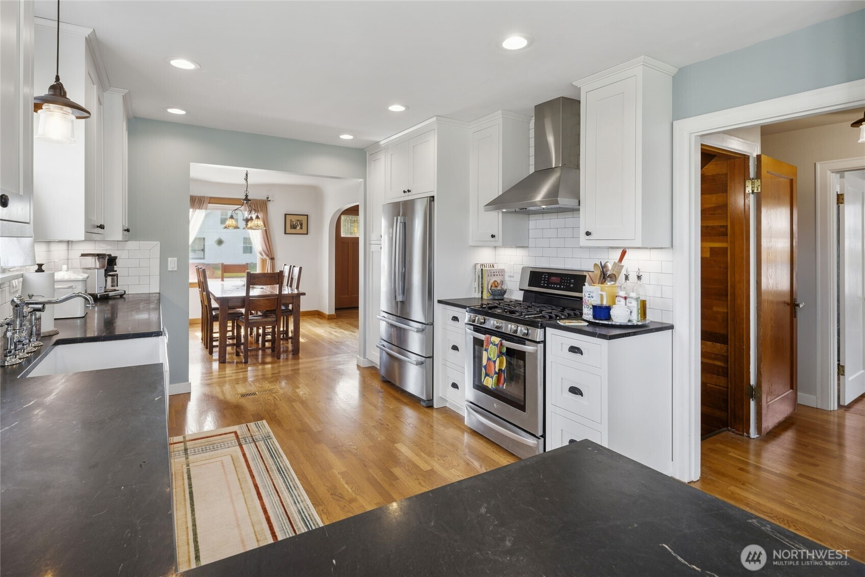 802 Edson Street , Lynden, WA 98264