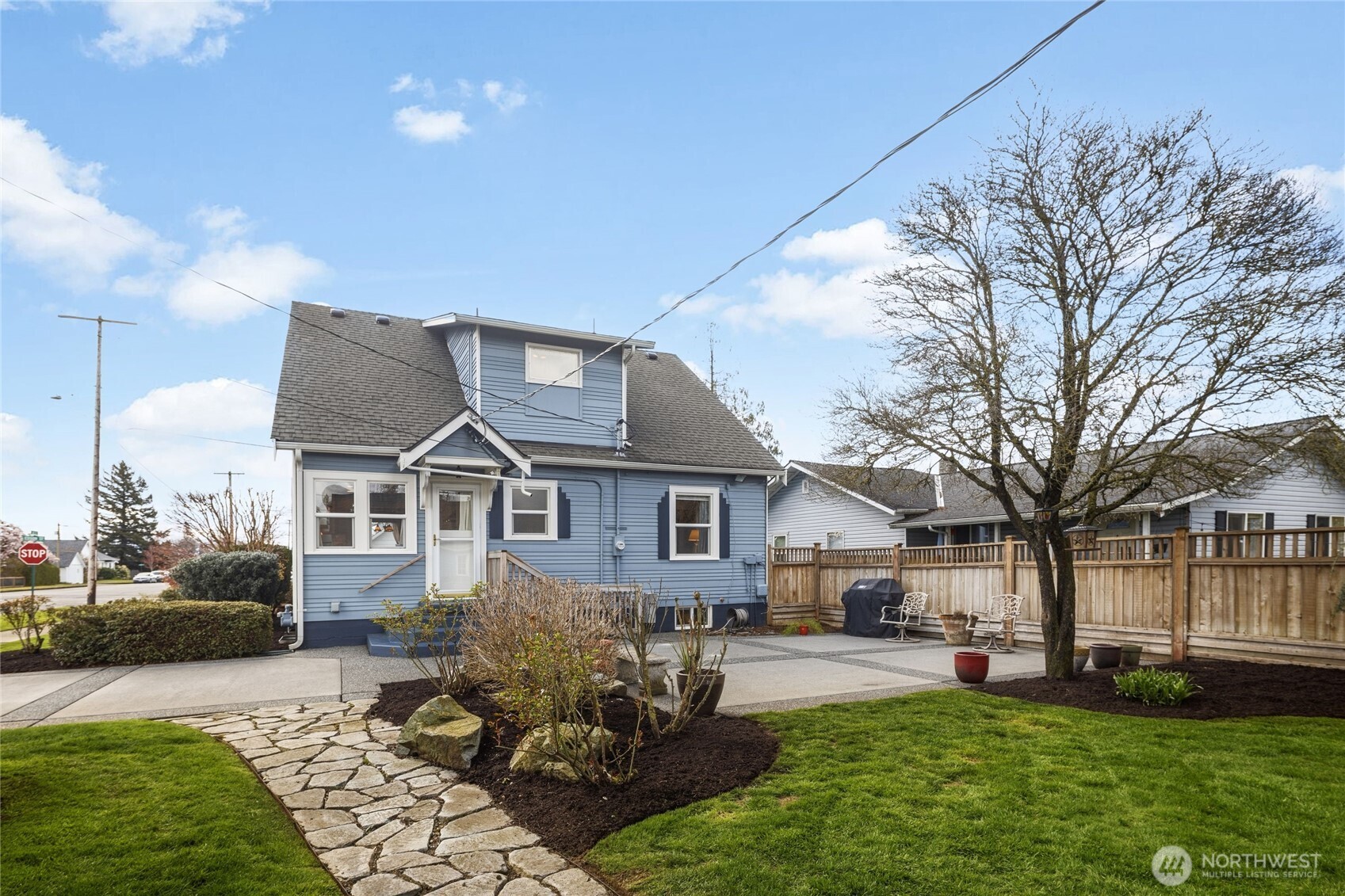 802 Edson Street , Lynden, WA 98264