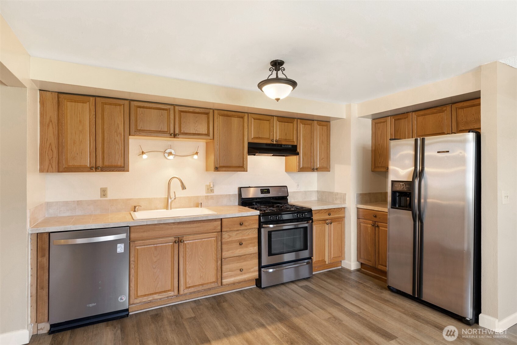 12713 NE 41st Street , Vancouver, WA 98682