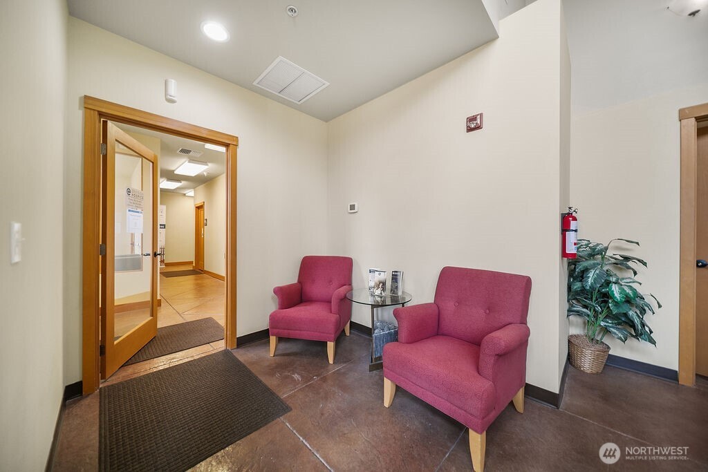 1922 Pottery Avenue , Port Orchard, WA 98366