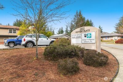 1922 Pottery Avenue , Port Orchard, WA 98366 - Photo 2
