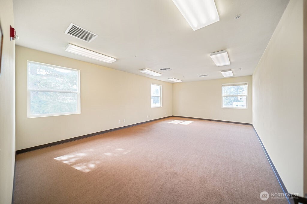 1922 Pottery Avenue , Port Orchard, WA 98366
