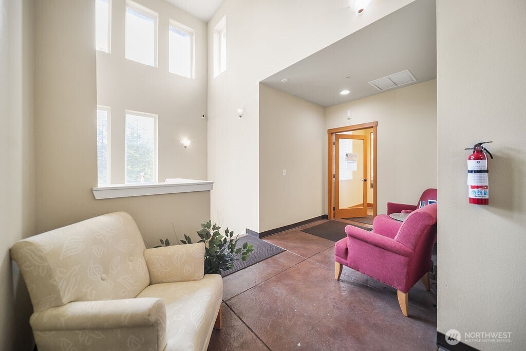 1922 Pottery Avenue , Port Orchard, WA 98366