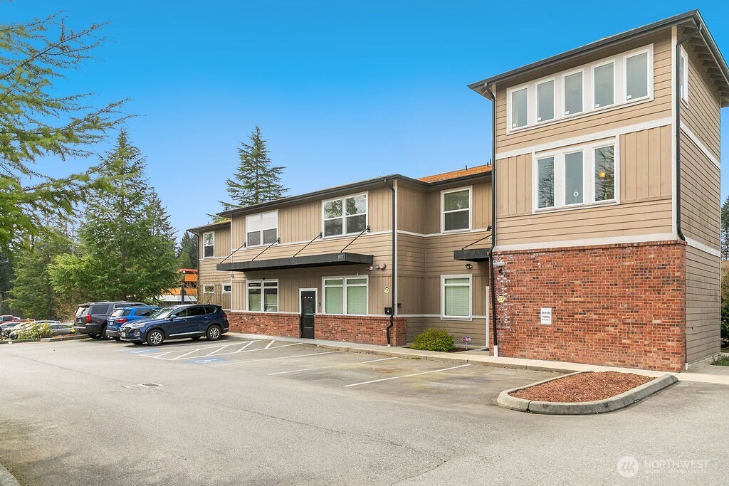 1922 Pottery Avenue , Port Orchard, WA 98366