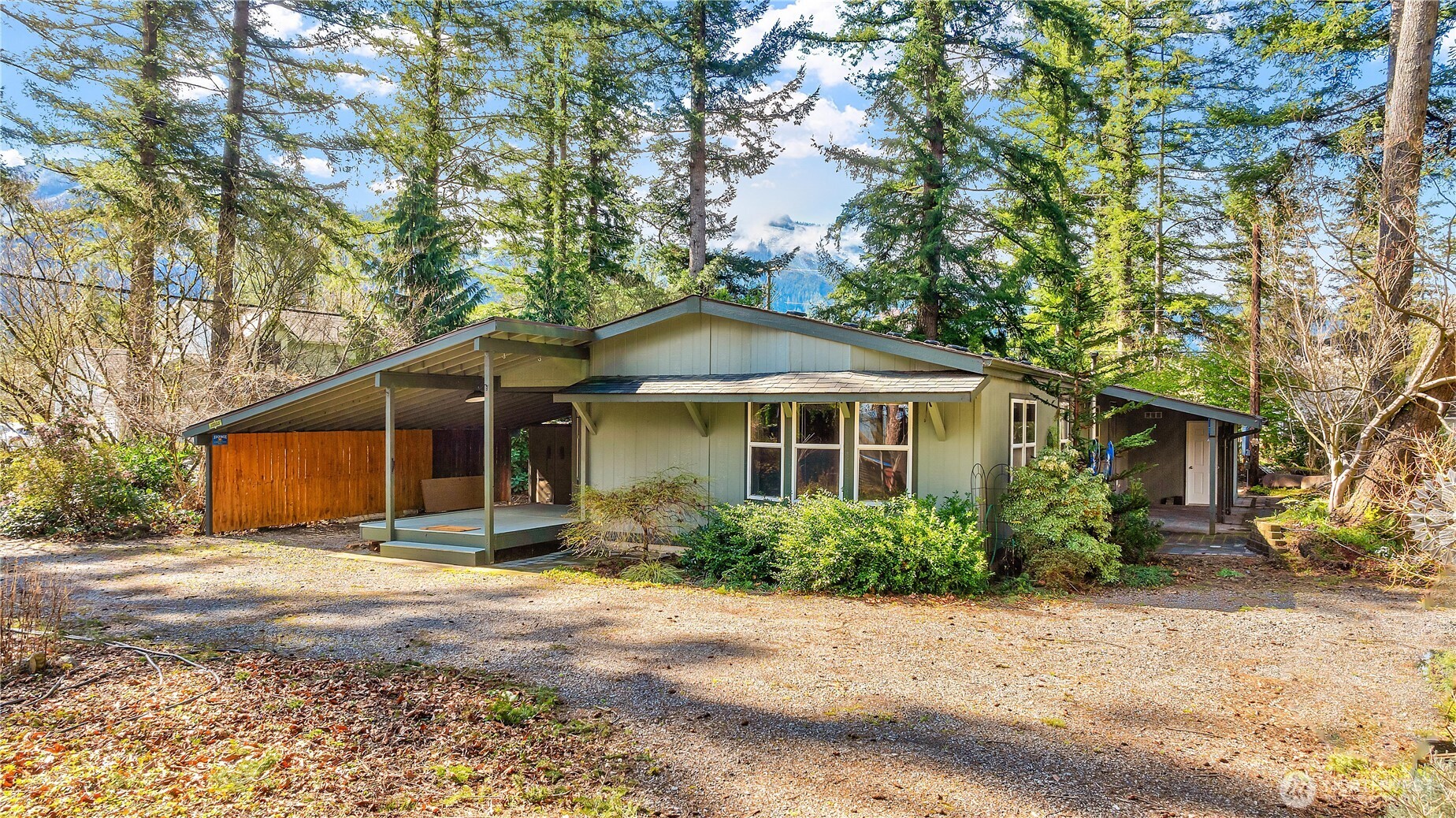 15933 Goldbar Drive , Gold Bar, WA 98251