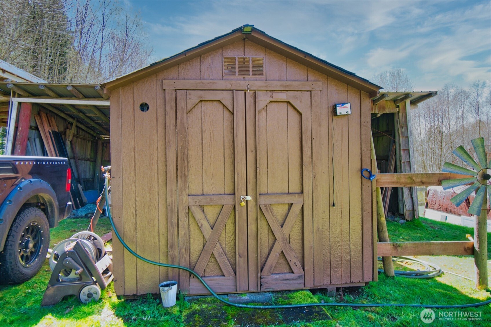 404 Meade Hill Road , Glenoma, WA 98336