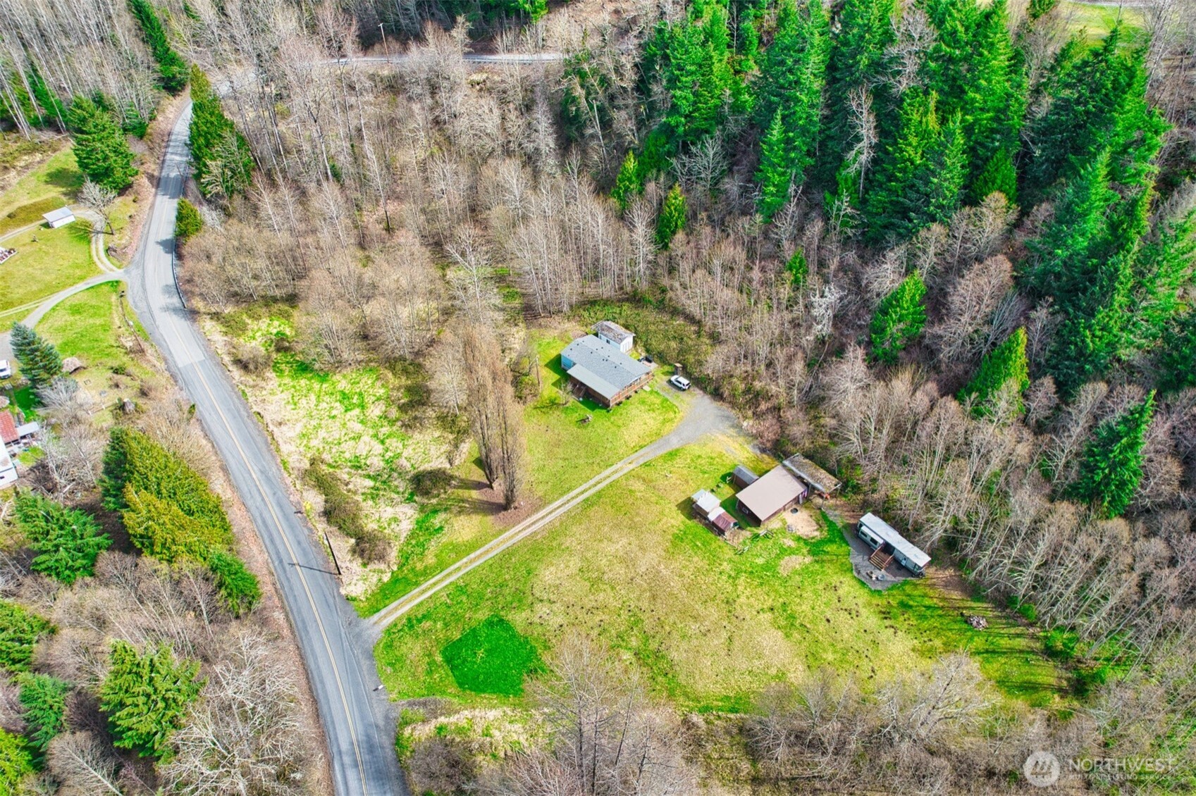 404 Meade Hill Road , Glenoma, WA 98336