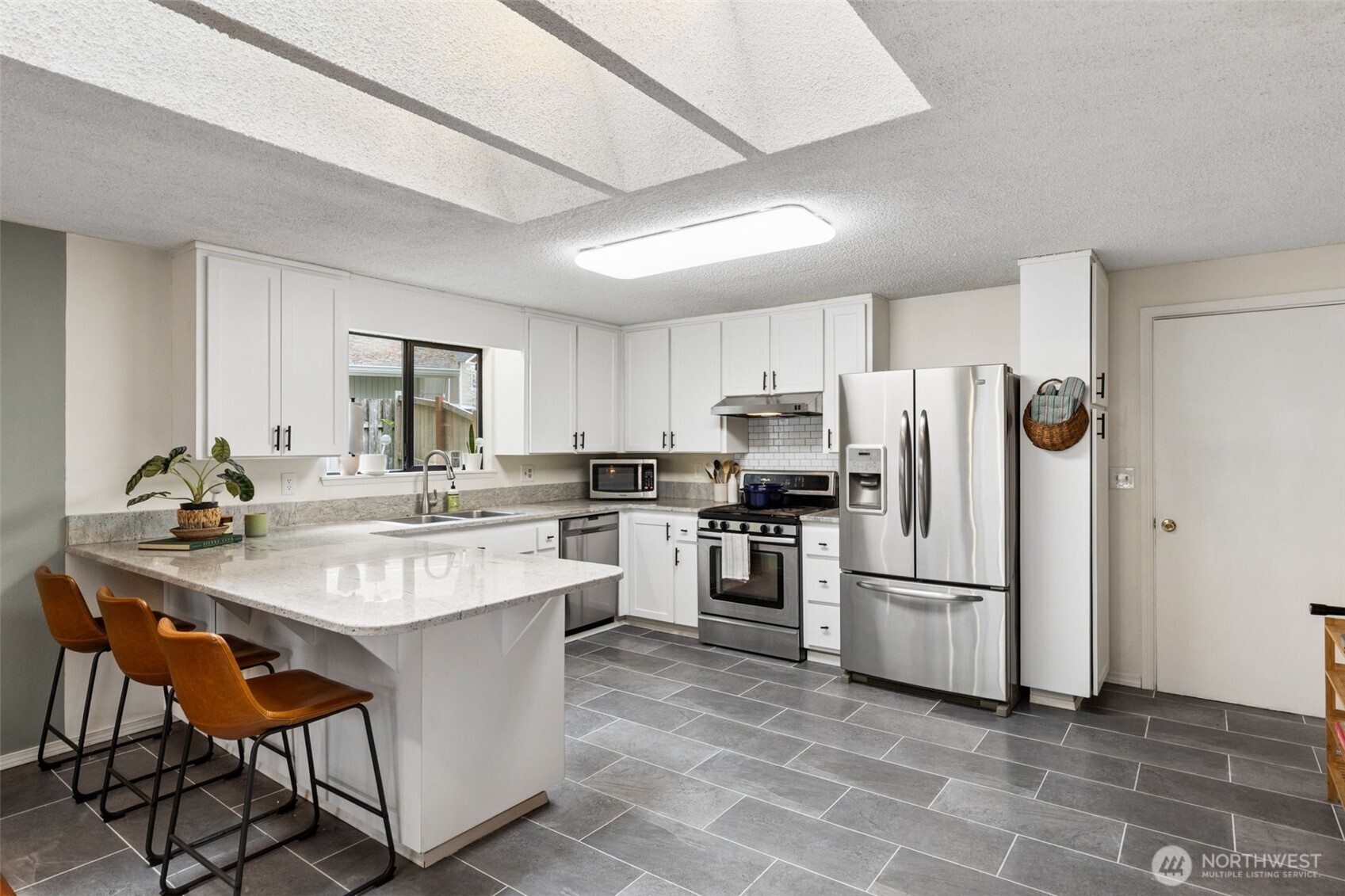 4109 Highline Drive SE, Olympia, WA 98501